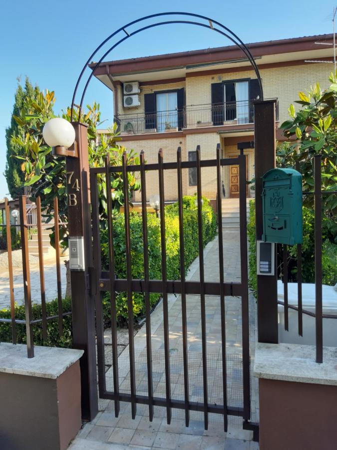 Da Fernanda Apartment Guidonia Montecelio Bagian luar foto